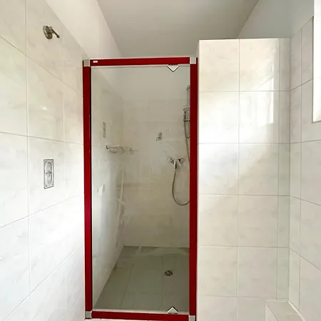 Grosse Comfort-ferienwohnungen Haus Bonni