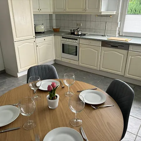 Grosse Comfort-ferienwohnungen Haus Bonni * ツェレ