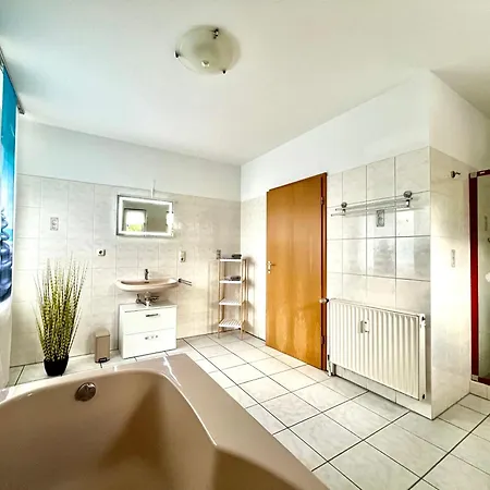 Grosse Comfort-ferienwohnungen Haus Bonni *