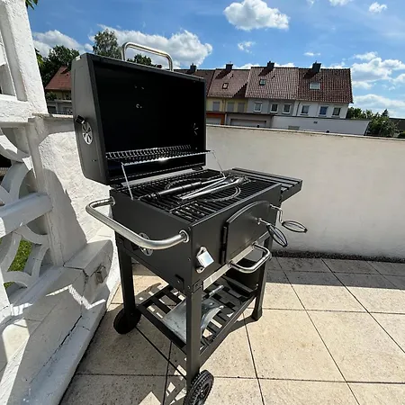 Grosse Comfort-ferienwohnungen Haus Bonni ツェレ